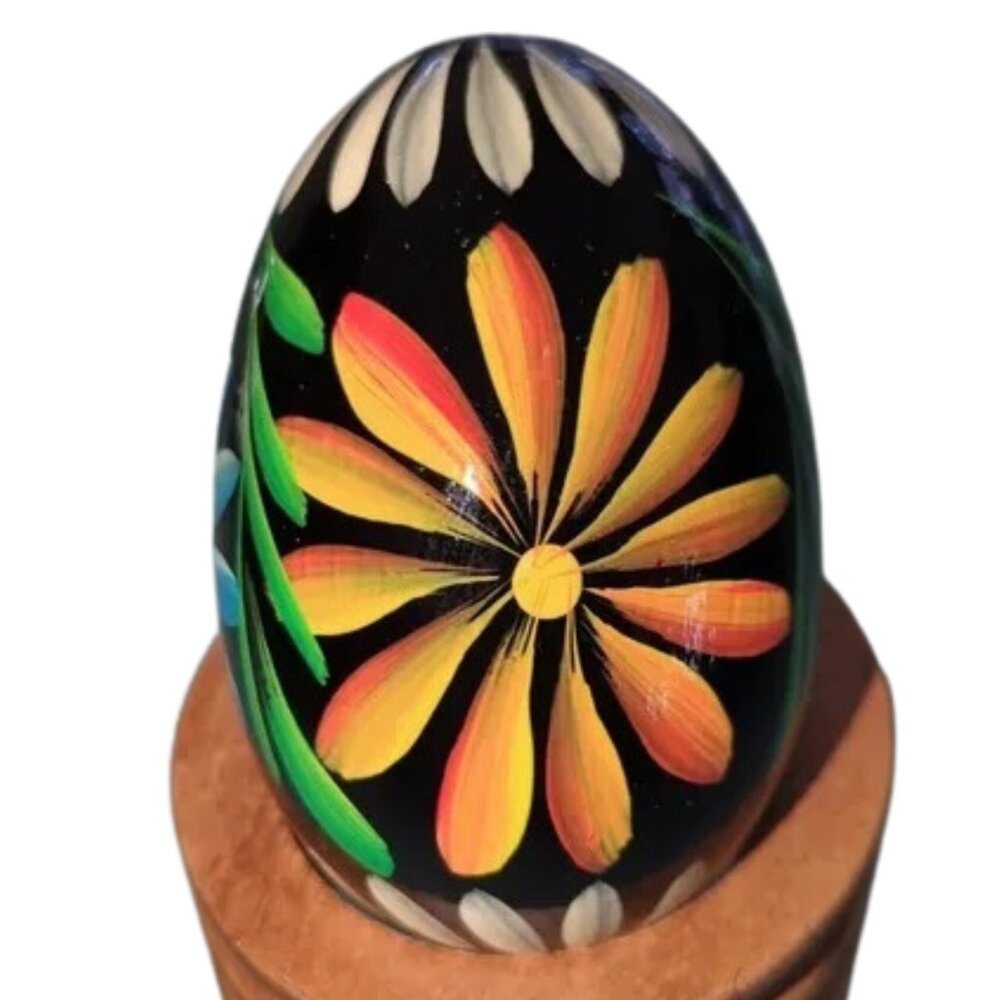 Vintage Folk Art Hand Painted Russian Polish Wooden Easter Egg Flowers Pisanki